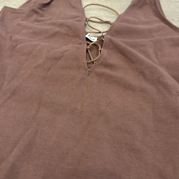 Wilfred medium body suit - Picture 2 of 2